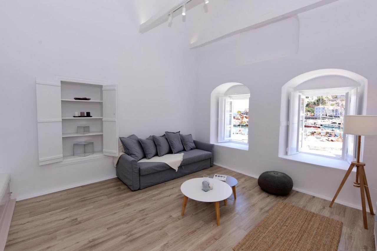 Hydra Hospitality Port Apartment Esterno foto